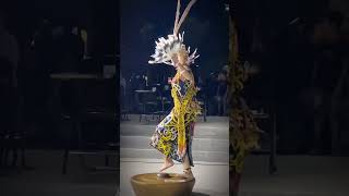 Download lagu Momen cantik menari, tarian budaya Dayak.Tari Gong / Tari Kancet Ledo #tari #dayak #kalimantan mp3