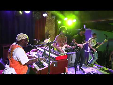 Nigel Hall & Eric's Gonna Die -  I've Been Working [Luther Vandross] 4/30/22 New Orleans @ Blue Nile