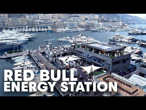 Constructing a floating building in 32 HOURS | Red Bull F1 Energy Station