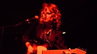 Anna Calvi - Cry live Albert Hall, Manchester 06-02-14