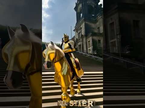 Dresden top: goldene Reiter auf Brühlscher Terrasse | betrunkener Esel flüchtet vorm neuen Rathaus