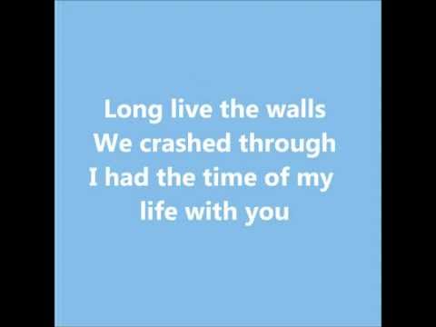 Taylor Swift & Paula Fernandes- Long live