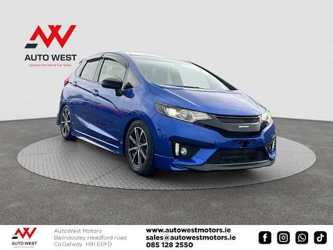 2017 Honda Fit Sport Self Charging Hybrid - Image 2
