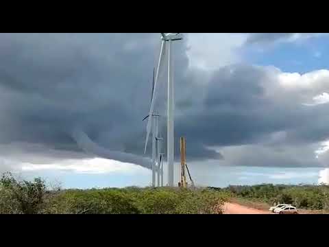 TORNADO DE BAIXA INTENSIDADE APARECE EM SERRA DO MEL RN; 'NÃO É COMUM' DIZ METEOROLOGISTA
