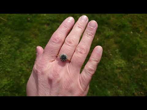 9ct gold sapphire & diamond cluster ring