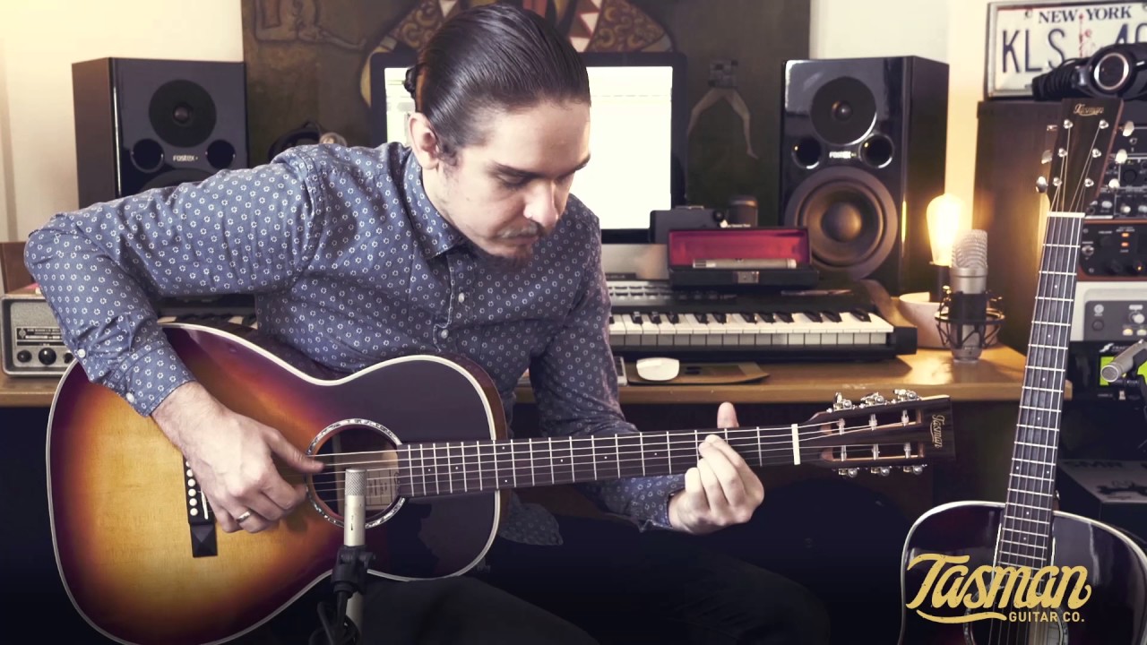 Tasman Seeker TA100-PE Parlour Acoustic Guitar w/Case