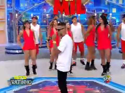 MC JONÃO MENINA ASSANHADA  NO PROGAMA DO RATINHO