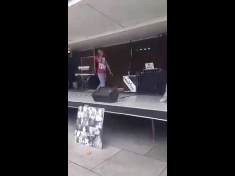 "Popp Hunna" Perform "14/Like Whoo" Live At The Public Square