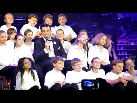 Robbie Williams - High Hopes@Berlin O²Word 28 05 2014 new