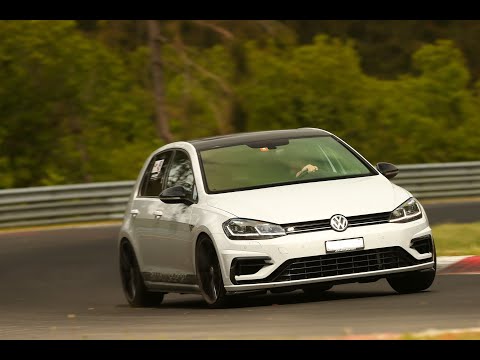 Nordschleife: GOLF R vs GOLF TCR