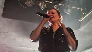 Die Happy - Survivor (live Destiny&#39;s Child cover) - 05.11.22 - Strom, Munich