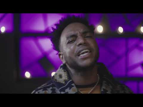 Fredo Versatil - Amarte Es Peor [Official Video]