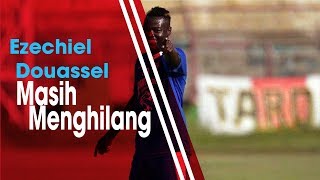 Ezechiel N'Douassel Masih Menghilang, Absen dari Laga Persib Bandung vs Semen Padang