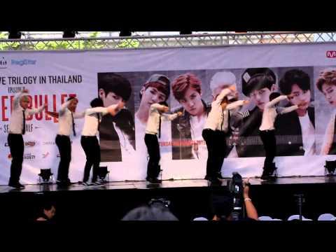 BulletProof-  Dope @ งานแถลงข่าว 2015 BTS LIVE TRILOGY   EPSODE II  THE RED BULLET in Bangkok