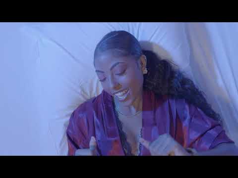 Holly G x Shannon - 23H