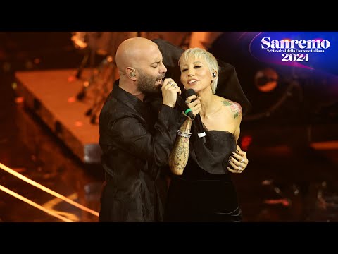 Sanremo 2024 - Negramaro con Malika Ayane canta "La canzone del sole"