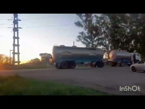 CAMIONES EN RUTA PROV. 1 , SAN FRANCISCO , CORDOBA , ARGENTINA , VIDEO 322