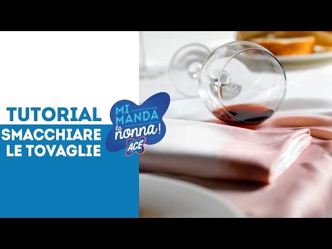 Lattrice rossa con konopushka Il pigmentary nota su un dorso alladolescente