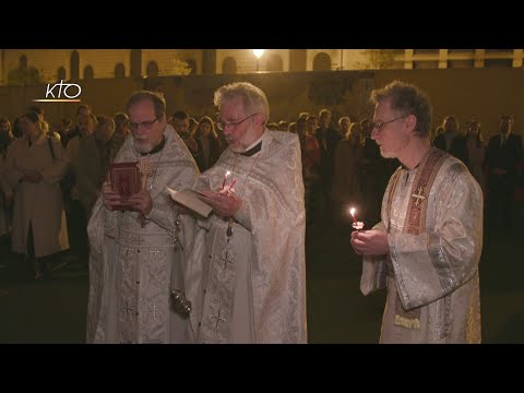 Pâques pour les paroissiens orthodoxes de Saint-Séraphin de Sarov à Paris