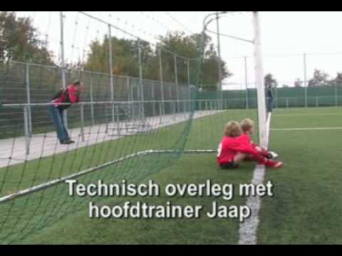 Groen als gras (Nieuwerkerk F4 - Soccer Boys F3)