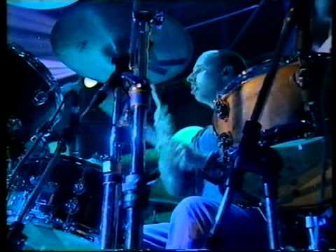 Black Grape, Tell Me Something, live on Later With Jools Holland 1997