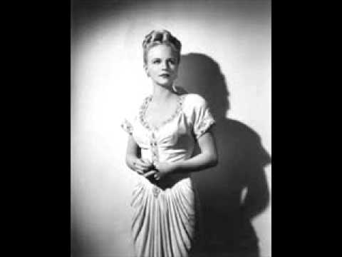 Easy Living - Peggy Lee