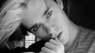 chris crocker -Mind in the Gutter! 