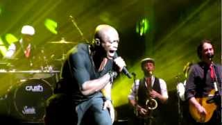 Seal: &quot;I&#39;ll Be Around&quot; &amp; &quot;Here I Am&quot; - Beacon Theatre New York, NY 7/18/12