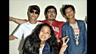 Download lagu Fiv Card Miracle - Selalu Dihati (Lirik) mp3