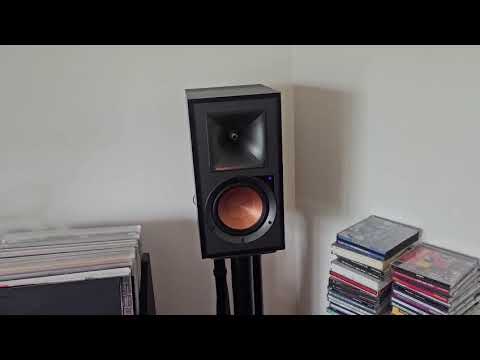 Klipsch R-51PM Powered Speakers - Image 2