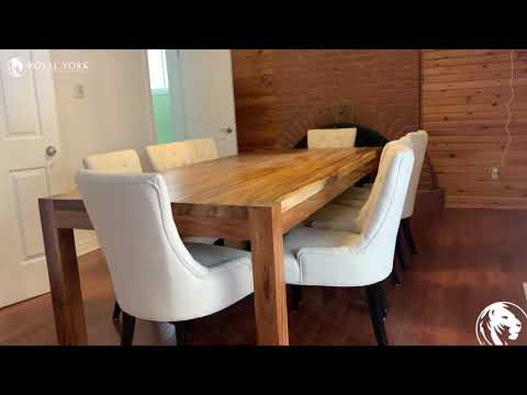 4 Longbow Square, Scarborough, Ontario M1W 2W7