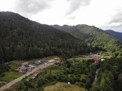 Inaugurarea Pensiunii "Chez Marie" din Brateș-Tarcău, județul Neamț