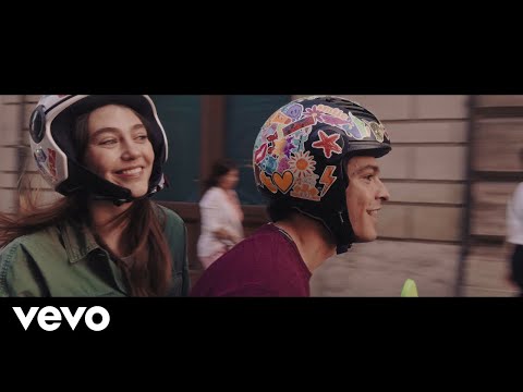 Leo Gassmann - FREE DRINK