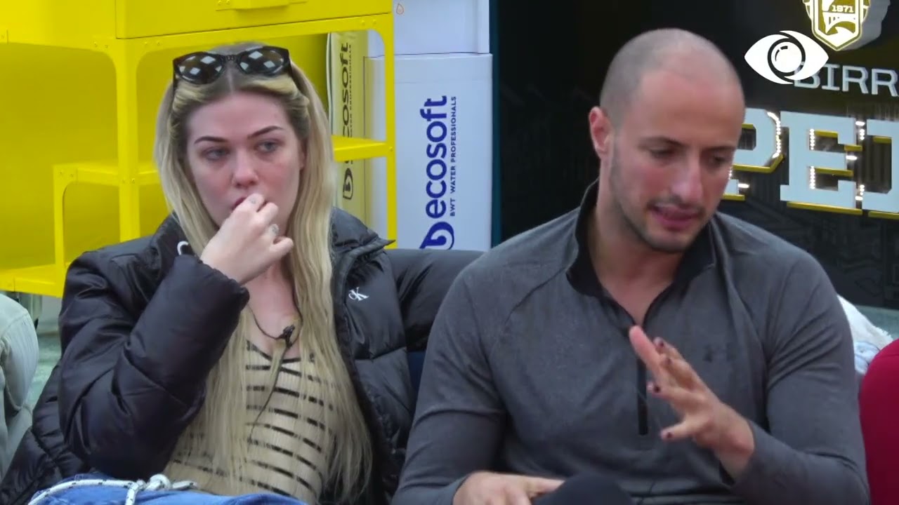 -Mendon se unë mendoj si ti/ Kristi-Oltës: Je një ego-maniake e frikshme!