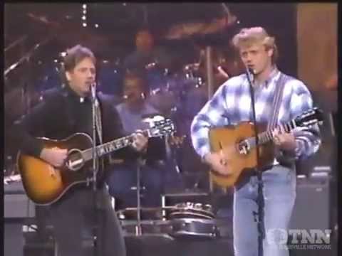 Bo and Luke Duke sings The Dukes of Hazzard theme song (1993)