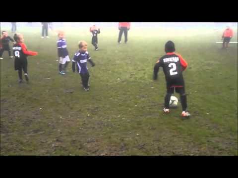 1er Match de foot de Joaquim aka "Jojo" le 16/11/2013