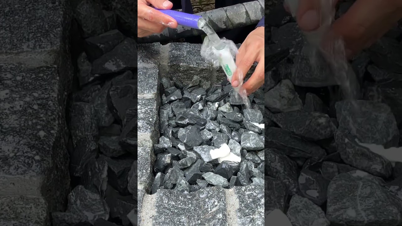 How to make a hose in 1 minute #funny #lifehacks #outdoors