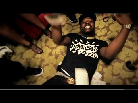 SirEyeBusser Da Bleeder - Running Threw Hunnits (Video shot by @SupaMajor)