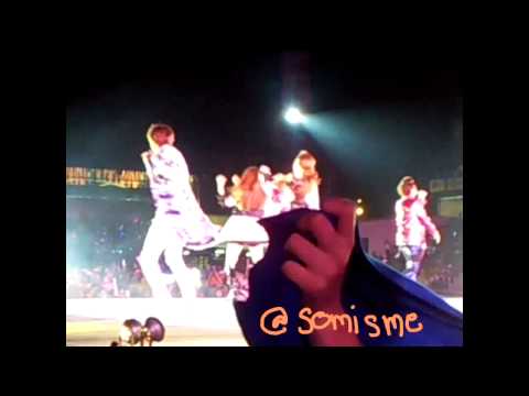 [fancam] 121125 DJ got us falling exo smt Bangkok