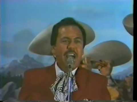 Mariachi Los Galleros de Pedro Rey- Popurri de Mi Tierra