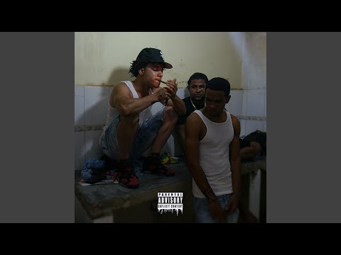 KrispyMari (feat. Mystery SG3 & Duglaung)