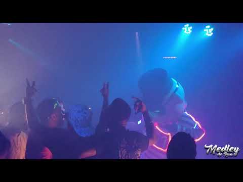 MC Lipi cantando Medley menor Ralé AO VIVO (Medley de Rua)