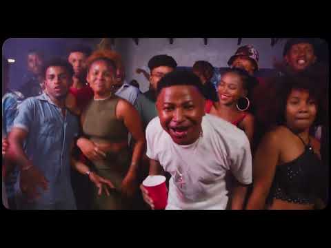 BIG MJ - TSINJAKA ALOHANY BONNE ANNEE (Clip Officiel)