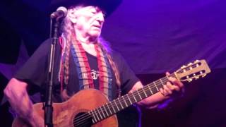 Willie Nelson ~ Crazy ~ Texas Club in Baton Rouge, LA 2016