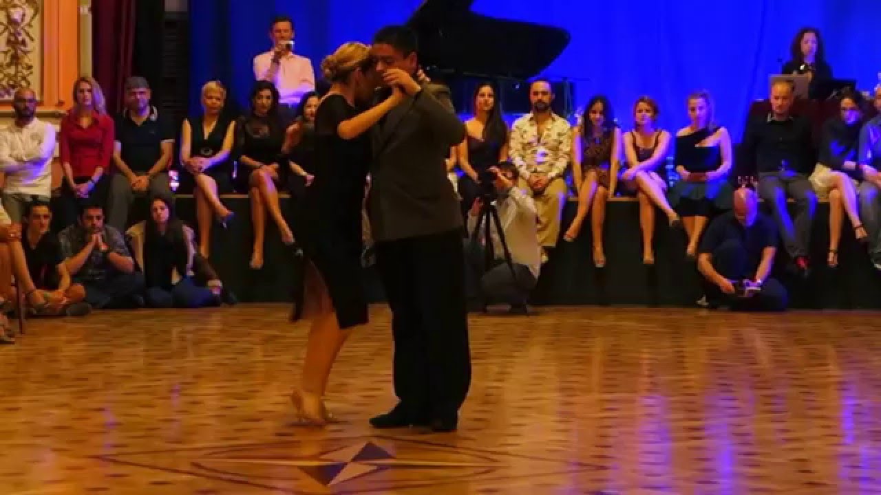 Carlos Espinoza & Noelia Hurtado 4/4