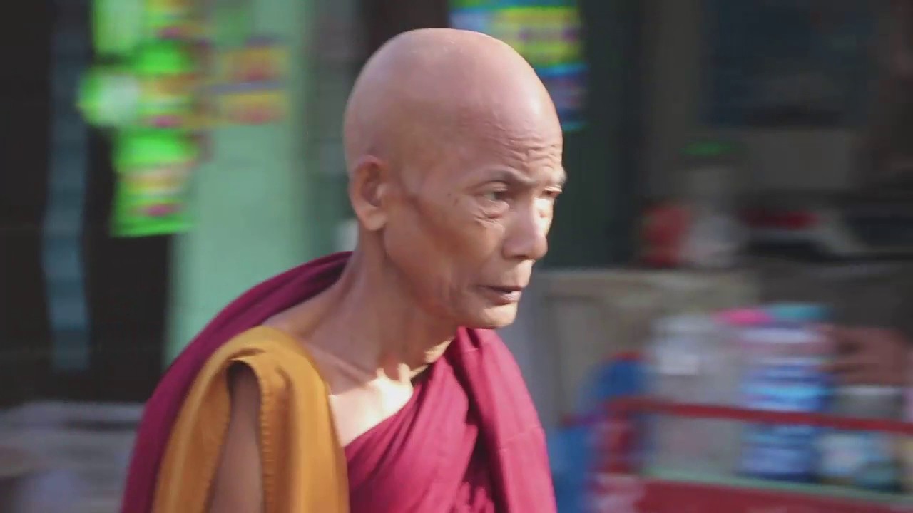 আমি কান পেতে রই (Listening You, My sole offering)