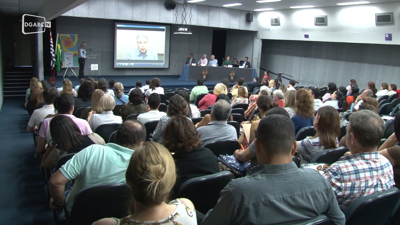 Dada a largada para o 9º Desafio de Redação; veja vídeo