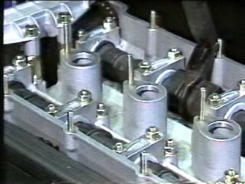 BMW M3 E30 official BMW technical training video - BMW Kundendienst