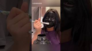 She changed skin color to scare her mother #scary #funnyshorts #laugh #shortvideo