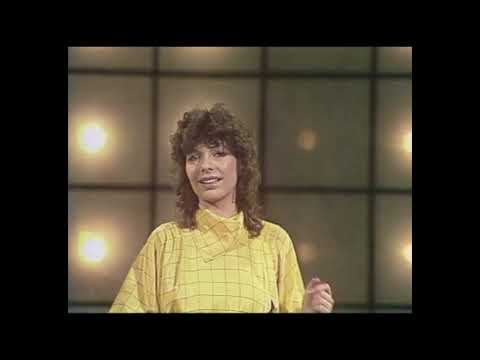 Dina Straat - War ein Baum